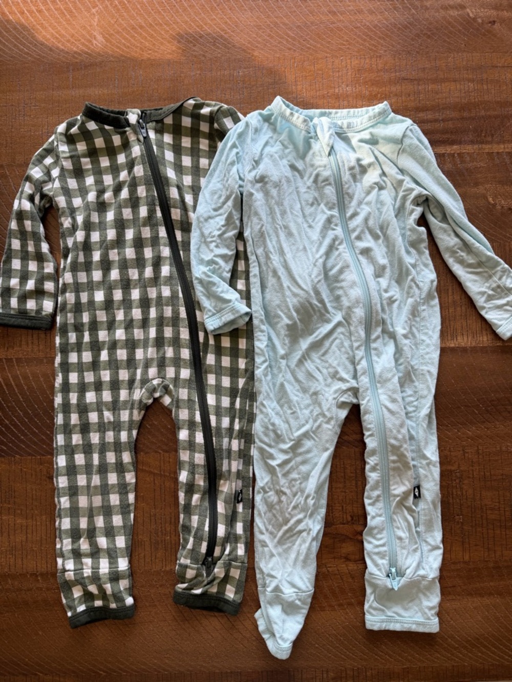 Set of 2 Kyte Baby Zipper Romper Ice Blue and Gingham Fir Size 6-12M